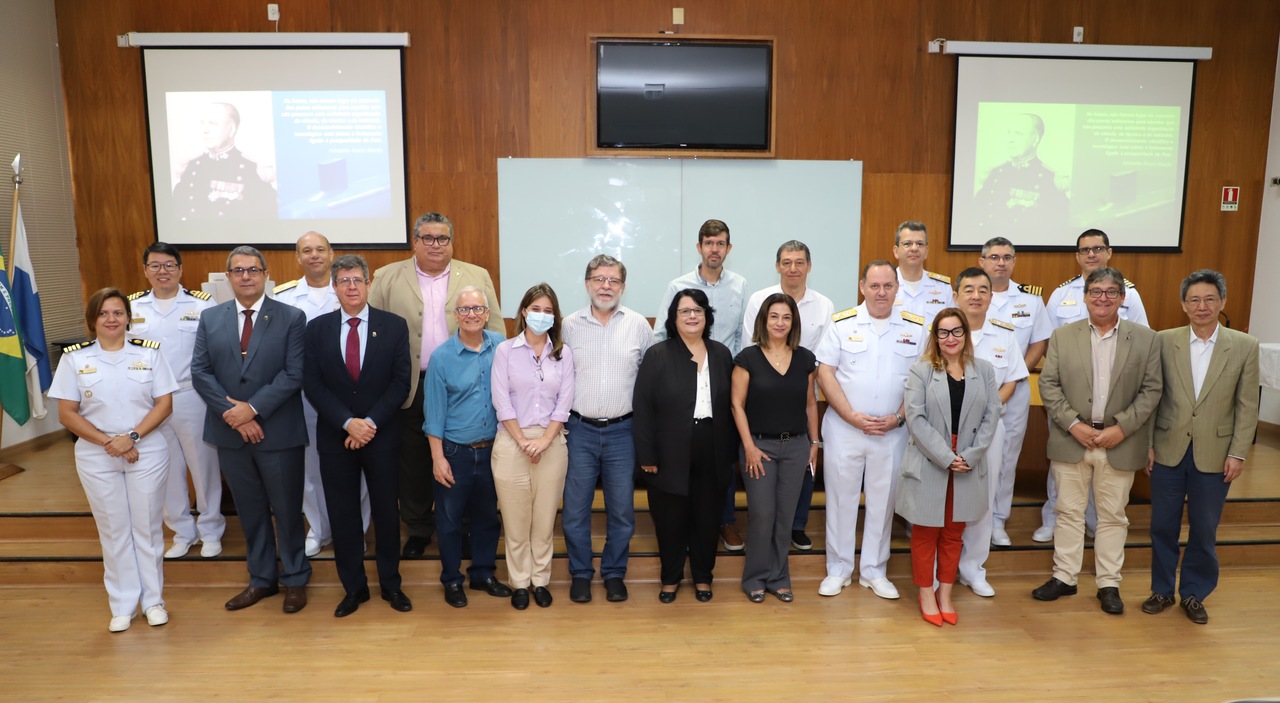Escola Politécnica recebe visita de delegação da Marinha do Brasil